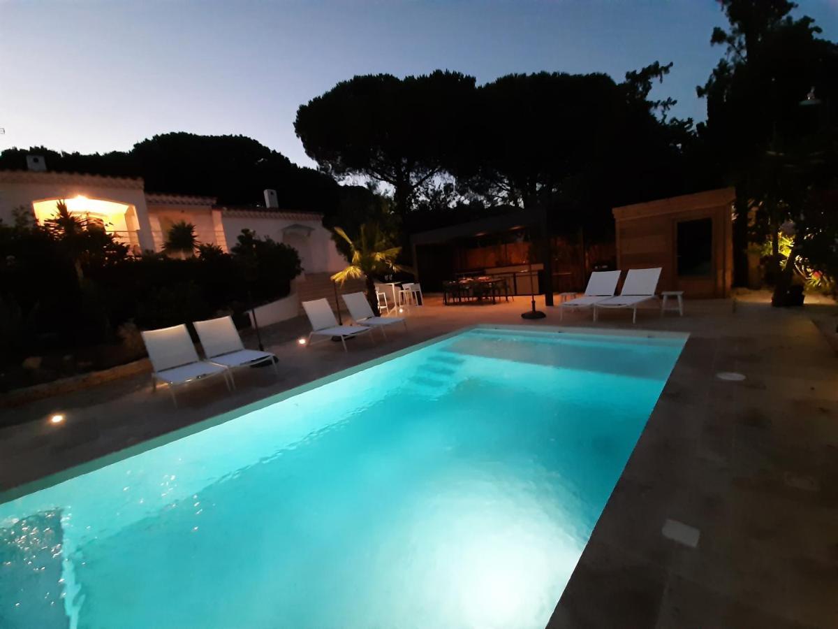 Villa Rasoa Chambre Libellule Agde Luaran gambar